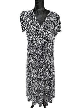CJ Banks Black White Dot Faux Wrap Dress 16W Plus Size Midi